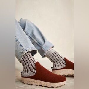 Free People Asportuguesas Bailey Mules